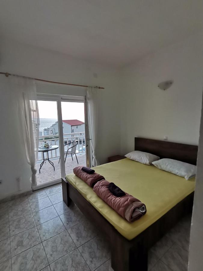 Banana Appartement Gradac (Split-Dalmatia)