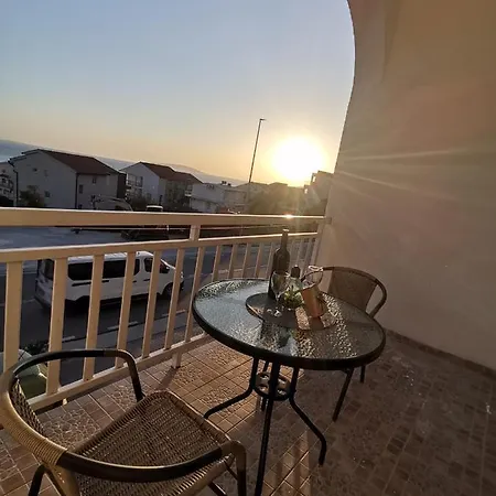 Apartmani Banana Gradac  Buitenkant foto