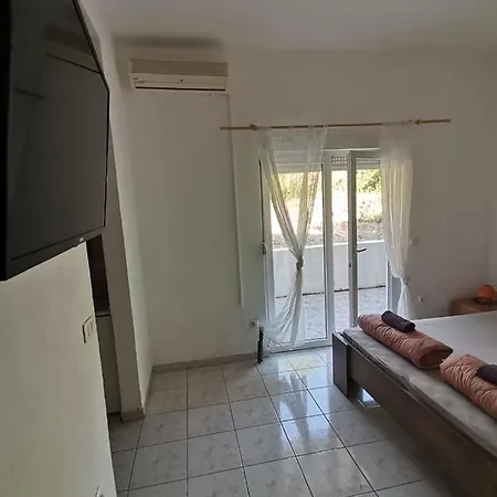 Apartmani Banana Gradac  Buitenkant foto